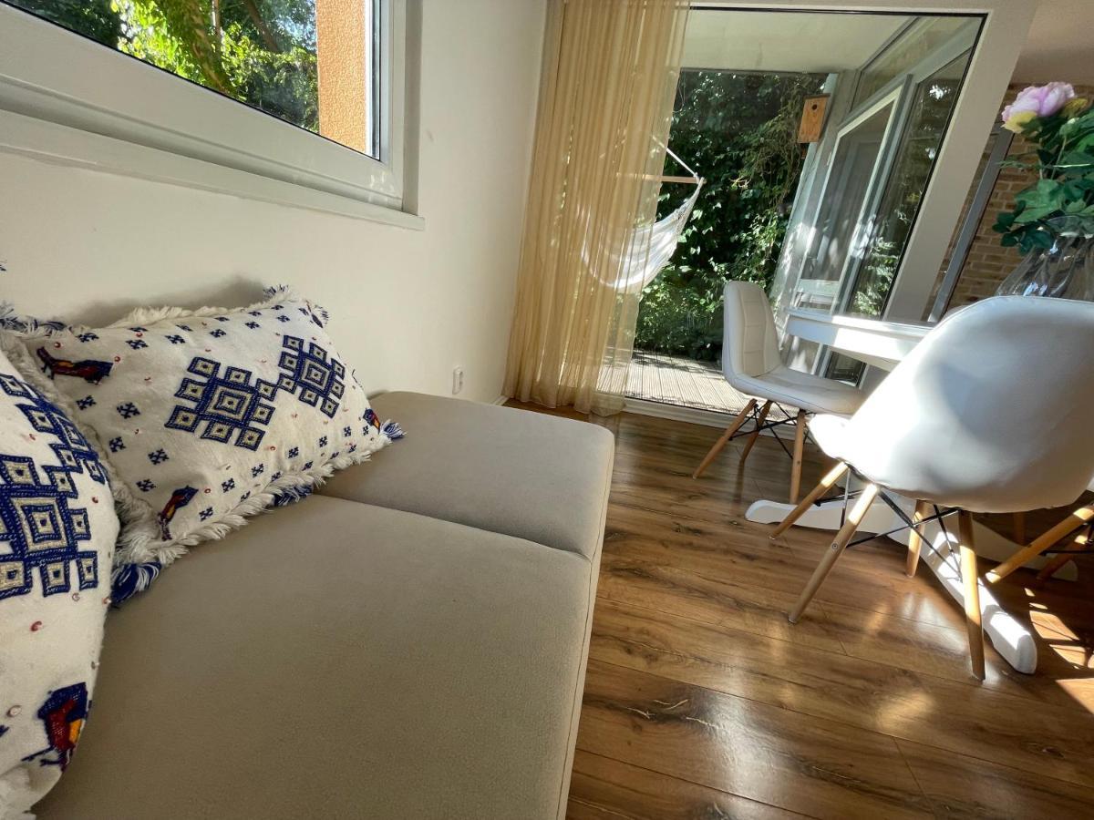 70M2 Romantic Living In The Old Town With Garden Bratislava Exteriör bild