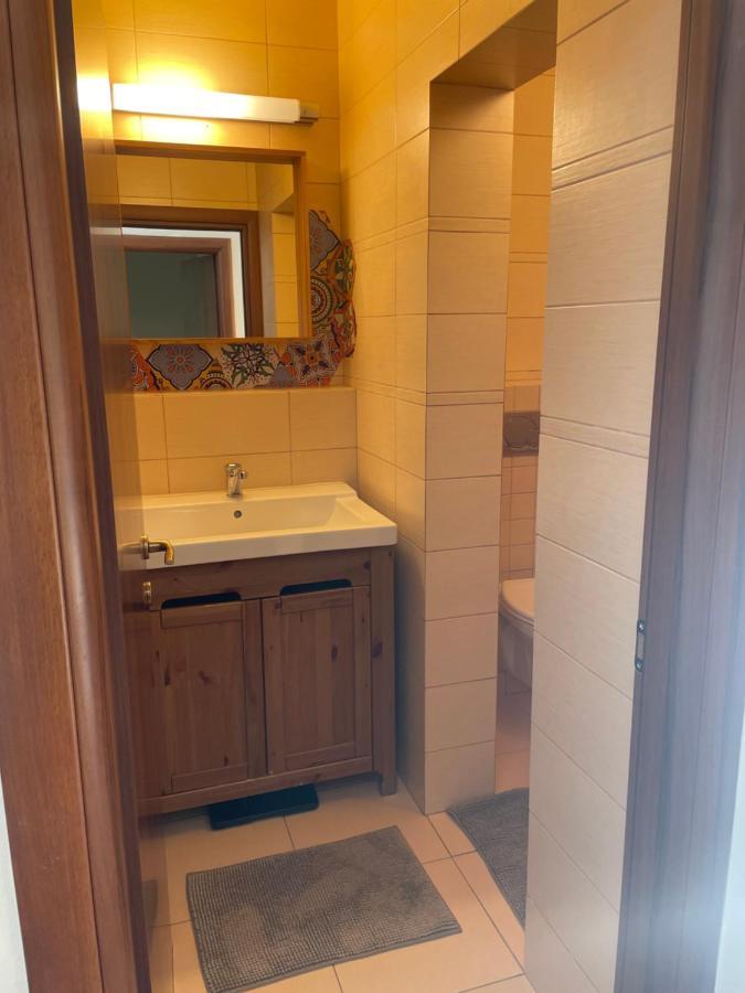 70M2 Romantic Living In The Old Town With Garden Bratislava Exteriör bild